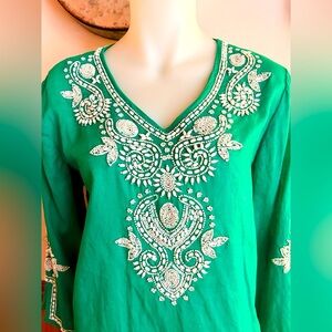 Beaded Chico’s green & white linen/cotton blouse, intricate bead work, beautiful